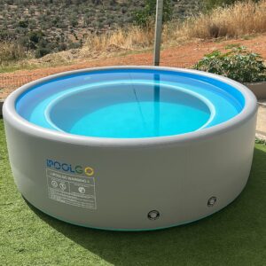 בריכה עגולה עם ספסל 1*3