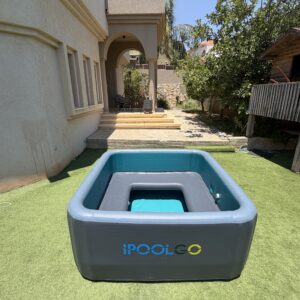 בריכה מרובעת עם ספסל והכנה לג׳קוזי 0.8*2*2